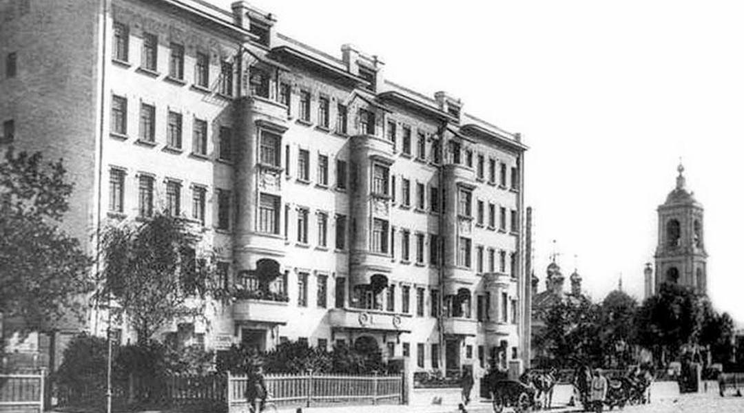 РУССКИЙ ГЕТЕАНУМ И БОЛЕЗНЬ ГРЕХА
